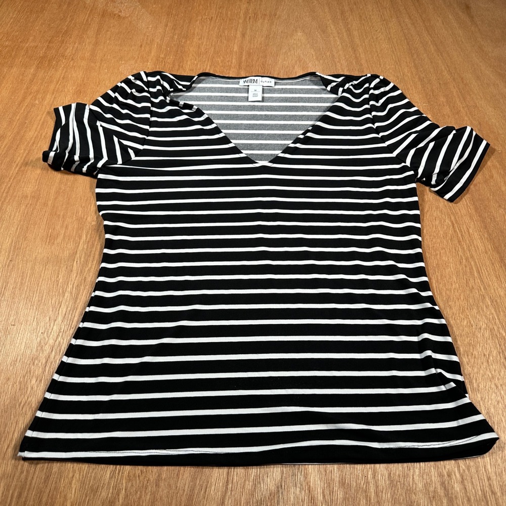 WHBM Striped V-Neck Top Women Size M Black White Short Sleeve Casual Stretch